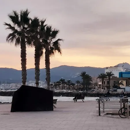 Preciosa Planta Baja A Pocos Metros De La Playa *